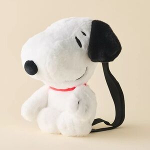 Snoopy plushie crossbody bag